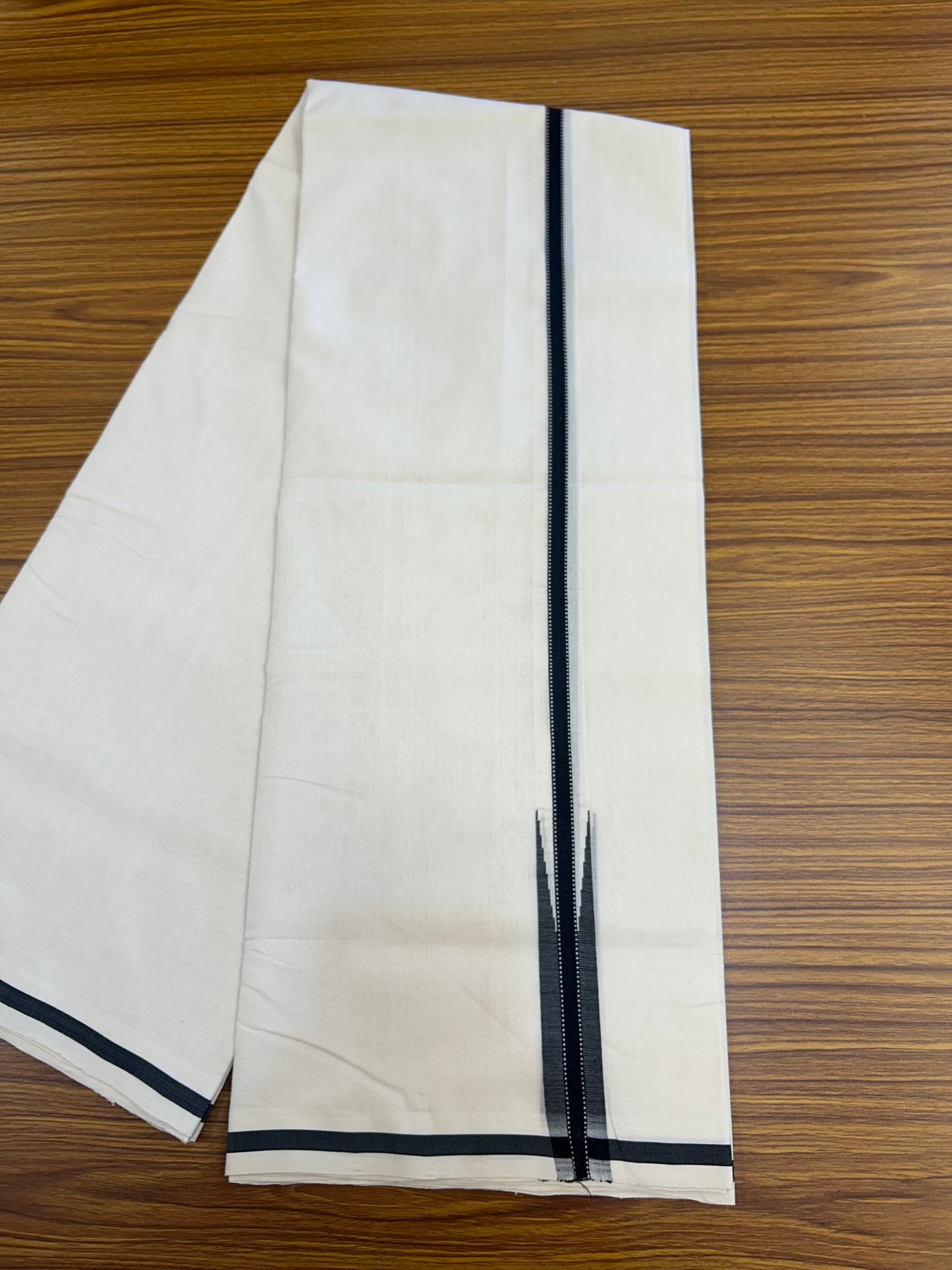 25% Discount!! KaithariKada Handloom Unakkupaav - Kerala Handloom - 100% Pure Cotton Off White - (Unbleached) Double Mundu/Dothi - 100x80 - 1 inch Puliyilakkara  Black Chutty Kara 4 mtr (8.5 muzham) - 50 KK5353 REA
