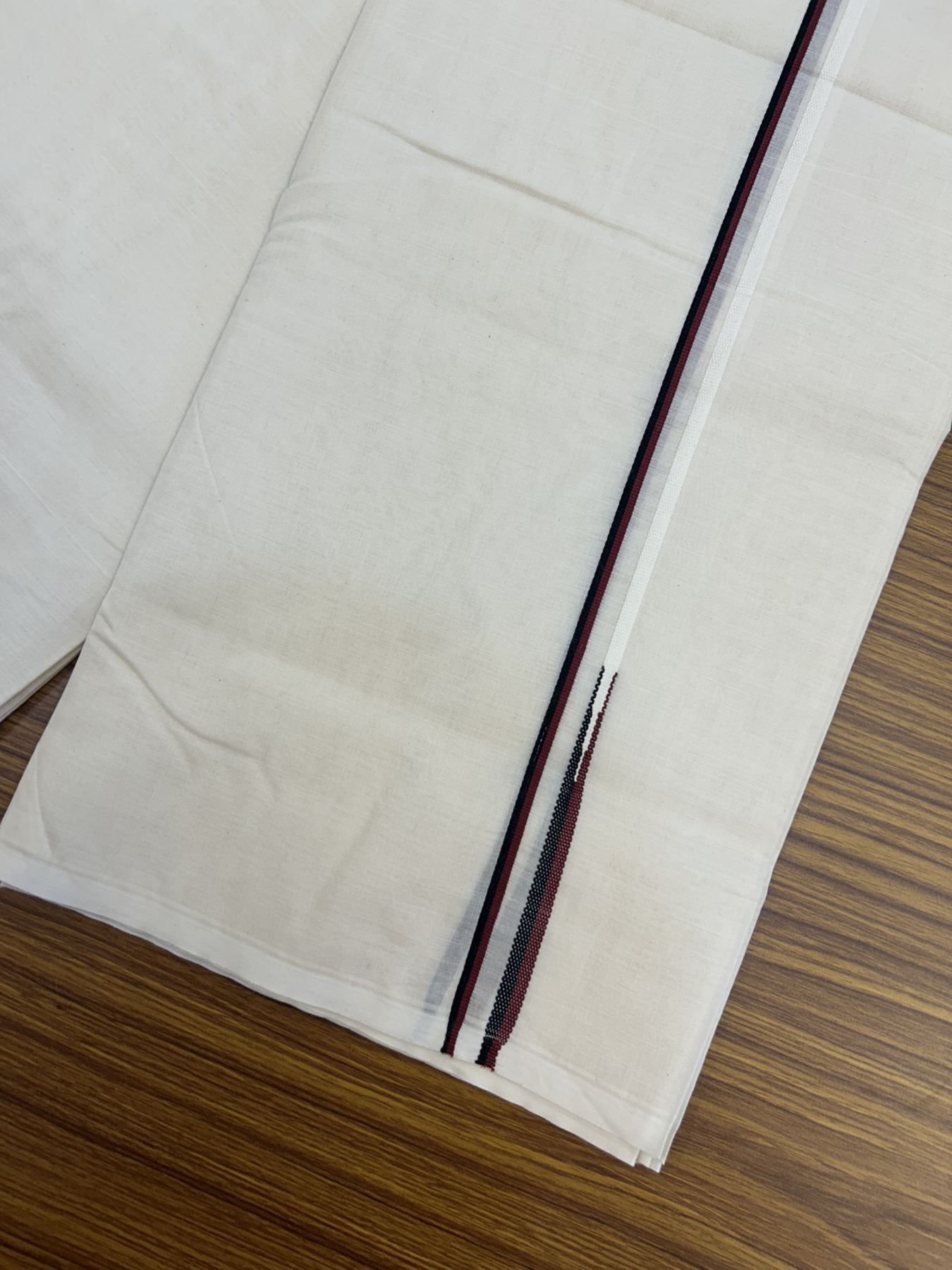DMK Veshti - 20% Discount ! KaithariKada 100% Cotton off white Double - (Unbleached) Mundu/Dhoti - 100X100 - 0.5 cm Puliyilakkara Black & Maroon chutty - 3 KK5323 ASH