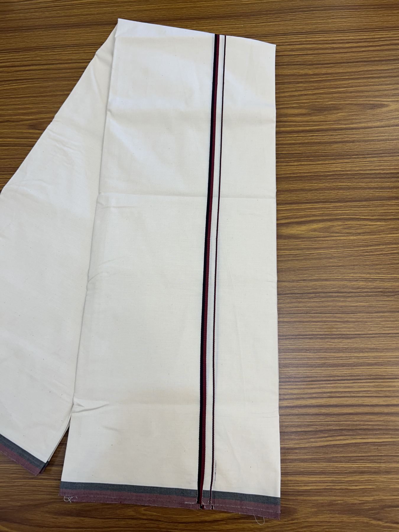 DMK Veshti - 20% Discount ! KaithariKada Balaramapuram 100% Cotton Single Off White - (Unbleached) Mundu/Dhoti- 100X100 - 0.25 inch Maroon & Black Kara (2 metre /4 muzham) - 1 KK5323 ASH