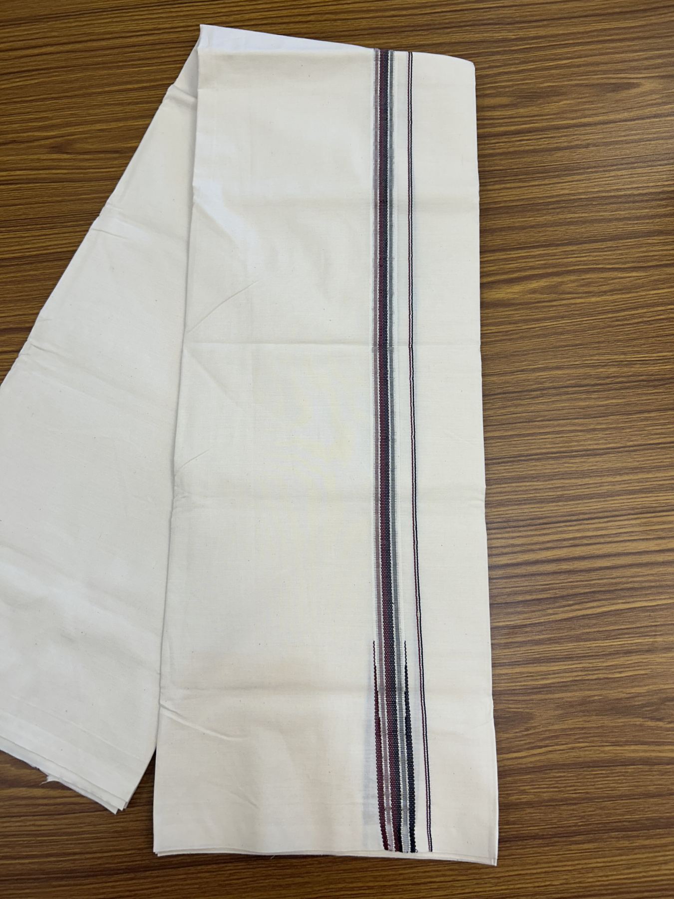 Dmk Veshti - 20% Discount! KaithariKada 100% Cotton off white Single - (Unbleached) Mundu/Dhoti - 100X100 - 0.5 inch Puliyilakkara Silver Kasav Black & Maroon Chutty kara - 4 KK5323 ASH