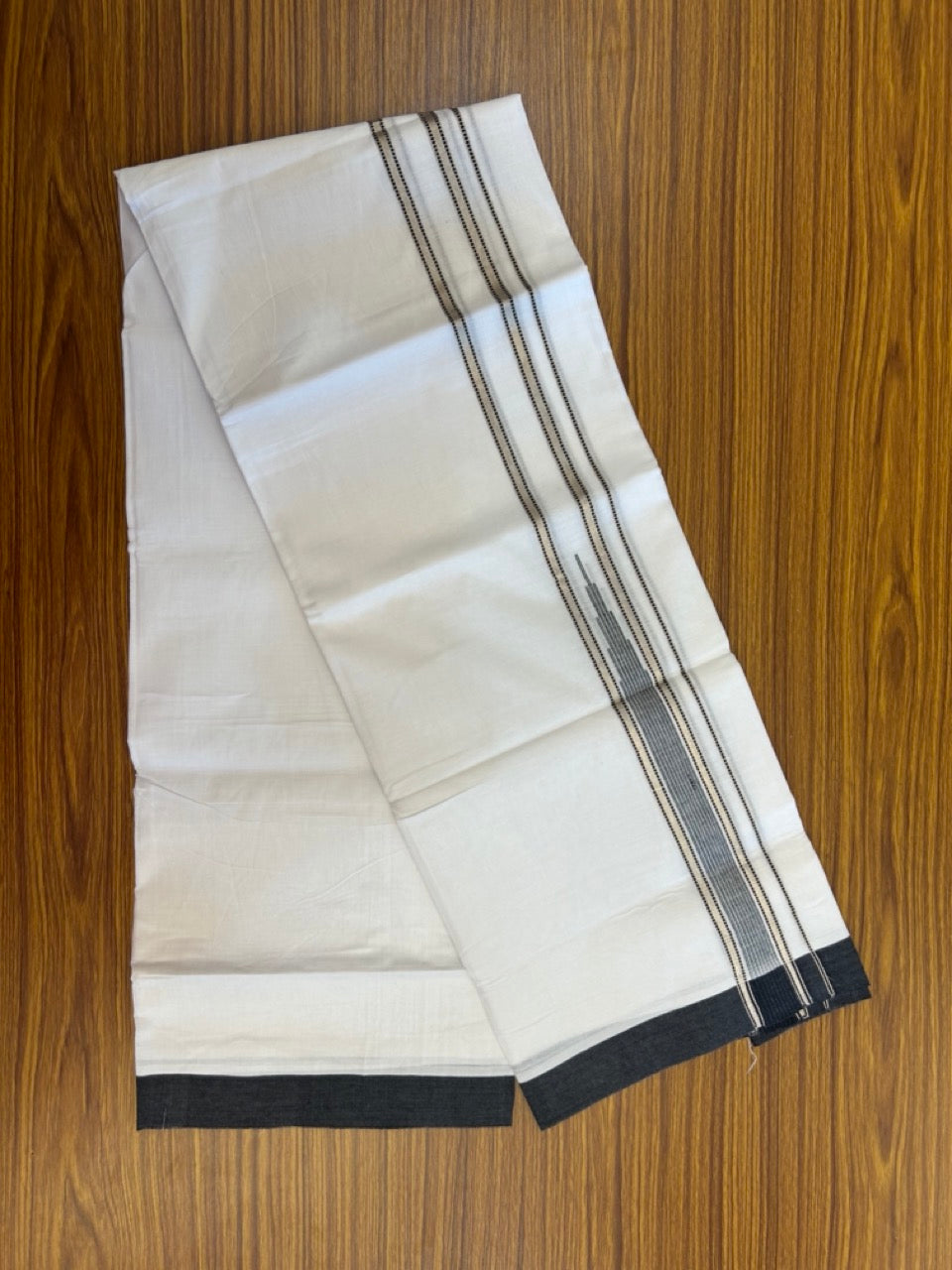 20% Discount ! Kaitharikada Balaramapuram 100% Pure Cotton Double Pure White Mundu/Dhoti - 100x80 - 1.5 inch Silver Kasav Black striped temple chutty 3.90 mtr (8.5 muzham) - 42 KK5287 PMC