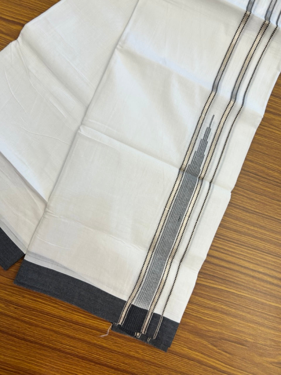 20% Discount ! Kaitharikada Balaramapuram 100% Pure Cotton Double Pure White Mundu/Dhoti - 100x80 - 1.5 inch Silver Kasav Black striped temple chutty 3.90 mtr (8.5 muzham) - 42 KK5287 PMC