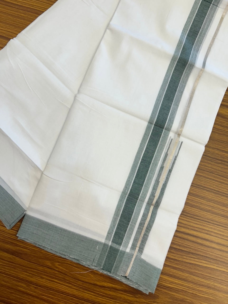 20% Discount ! Kaitharikada Balaramapuram 100% Pure Cotton Double Pure White Mundu/Dhoti - 100x80 - 1.5 inch Silver Kasav Green shaded striped chutty 3.90 mtr (8.5 muzham) - 66 KK5287 PMC