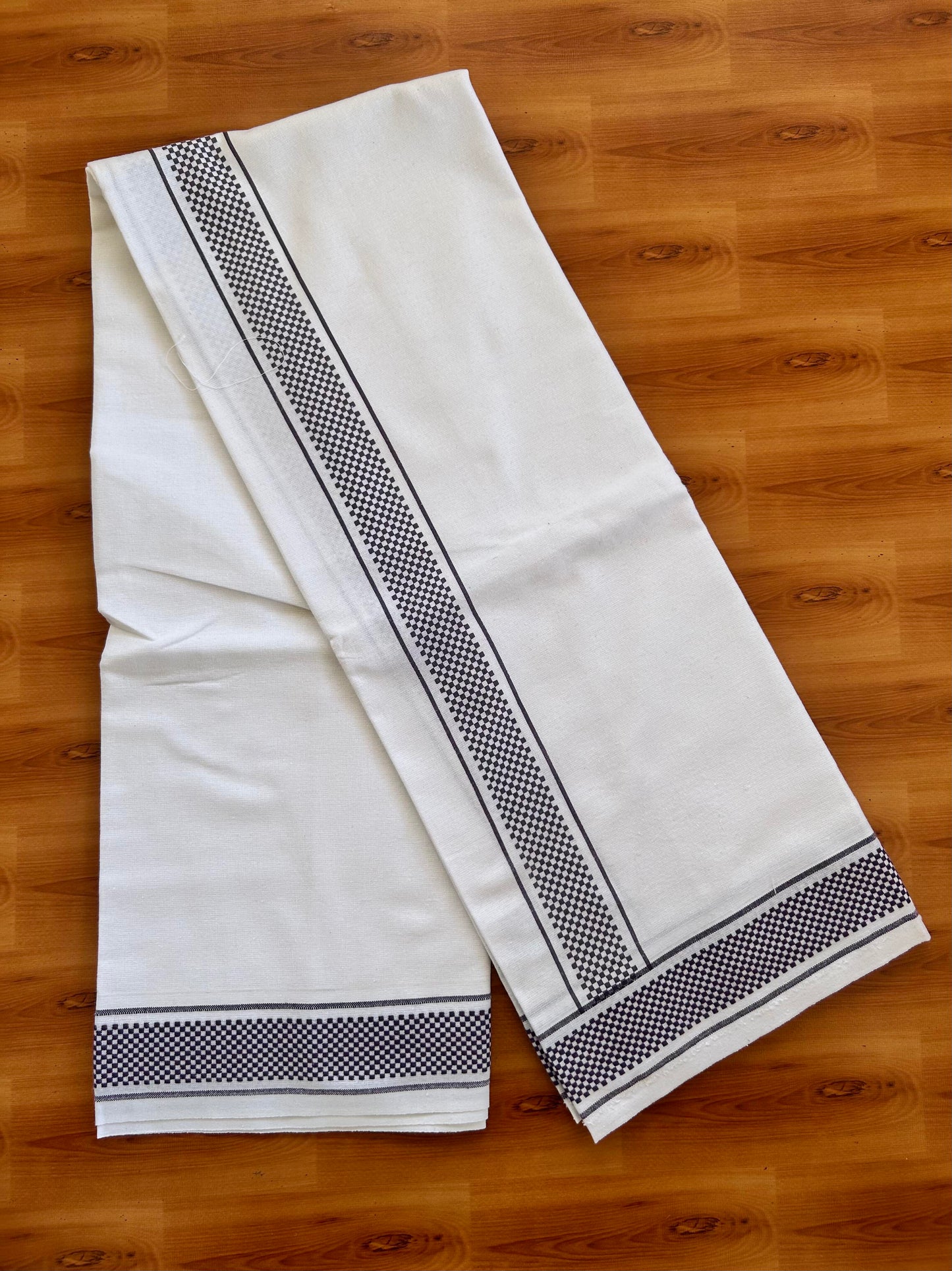 Kaitharikada - Single Kaily / Lungi - Mixed Cotton - 40s twisted - 2 inch Violet Check Printed Design Kara with White colour body (2 meter / 4 muzham) -  42 KK8062 GAN