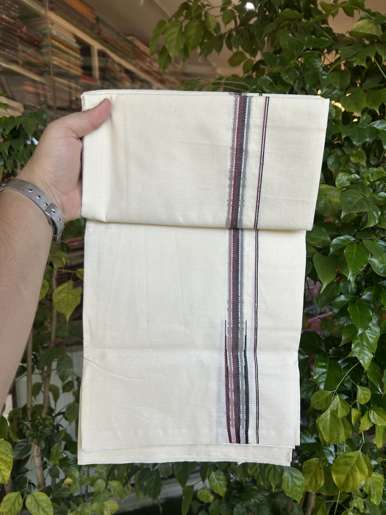 Dmk Veshti - 20% Discount! KaithariKada 100% Cotton off white Single - (Unbleached) Mundu/Dhoti - 100X100 - 0.5 inch Puliyilakkara Silver Kasav Black & Maroon Chutty kara - 4 KK5323 ASH