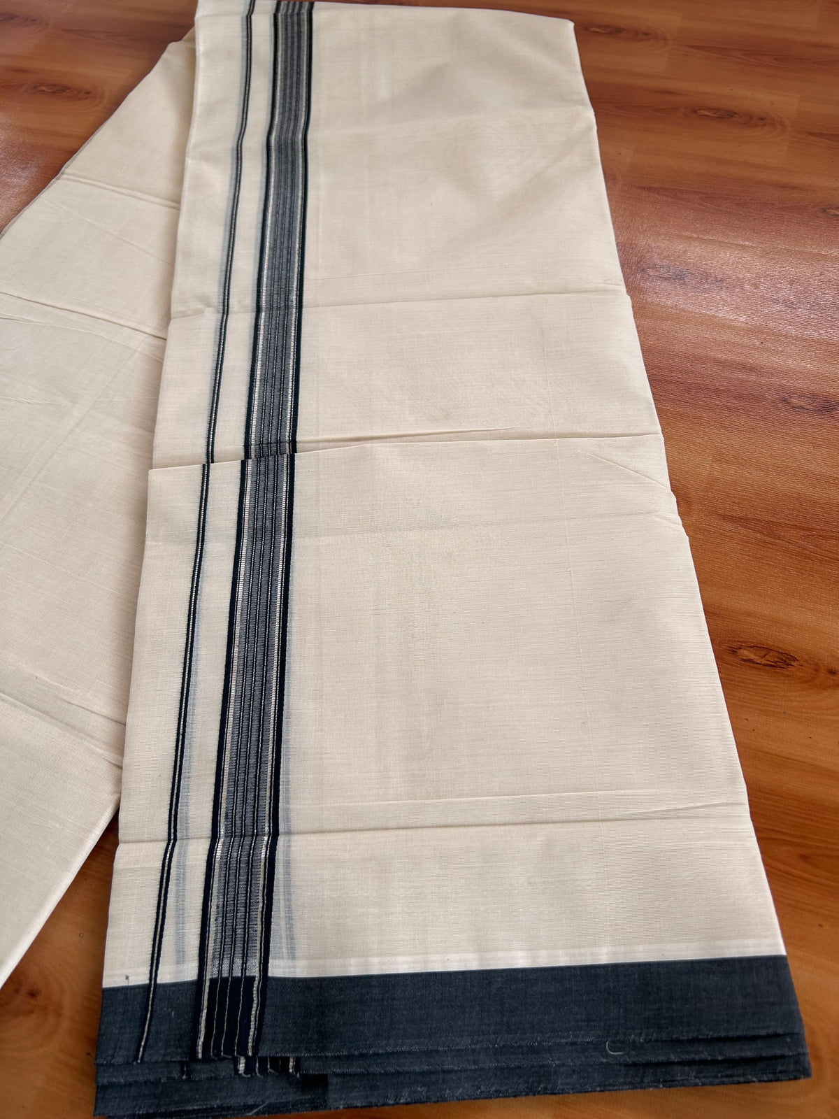 Double Off White (Unbleached) Mundu/Dhoti - 20% Discount! Kaitharikada 100% Pure Cotton - 100x80 - 1 inch Silver Kasav & Black striped shaded Kara 4 mtr (8.5 muzham) - 3 KK5540 PMC