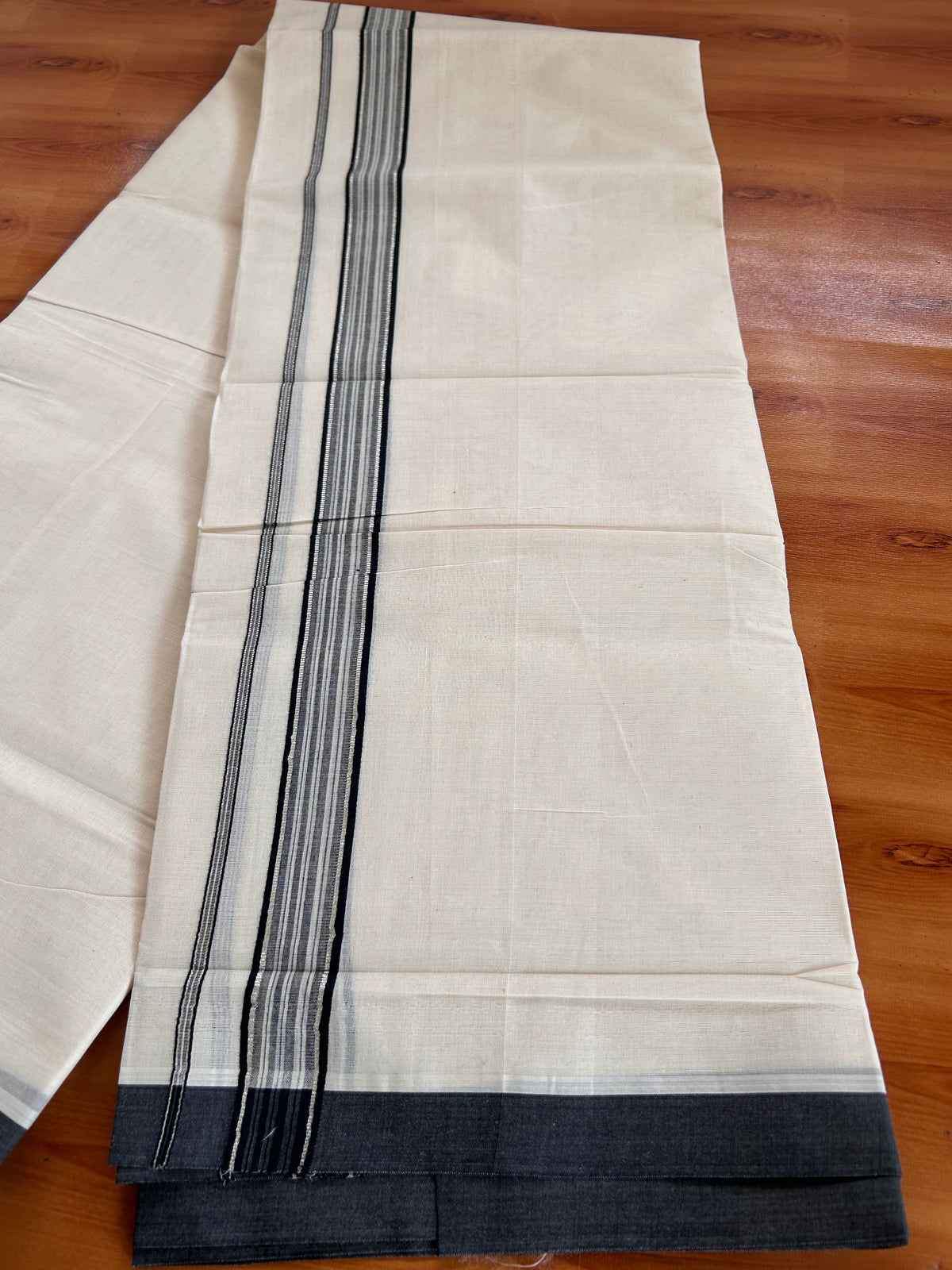 Double Off White (Unbleached) Mundu/Dhoti - 20% Discount! Kaitharikada 100% Pure Cotton - 100x80 - 1.25 inch Silver Kasav & Black striped shaded Kara 4 mtr (8.5 muzham) - 4 KK5540 PMC