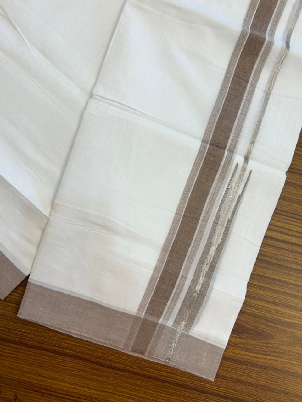 20% Discount ! Kaitharikada Balaramapuram 100% Pure Cotton Double Pure White Mundu/Dhoti - 100x80 - 1.5 inch Silver Kasav Brown shaded striped chutty 3.90 mtr (8.5 muzham) - 67 KK5287 PMC