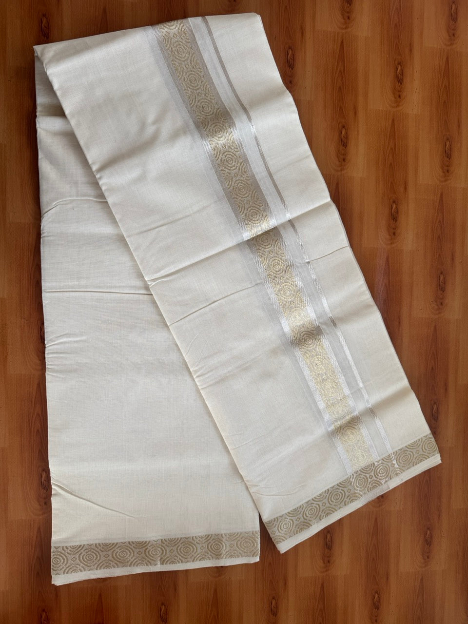 25% Discount ! Kaitharikada Handloom Unakkupaav - Kerala Handloom - 100% Pure Cotton Off White - (Unbleached) Double Mundu/Dhoti - 100x80 - 1.75 inch Light Gold Kasav & Silver Kasav Jacquard Design Kara 4 mtr (8.5 Muzham) - 8 KK5503 SOM