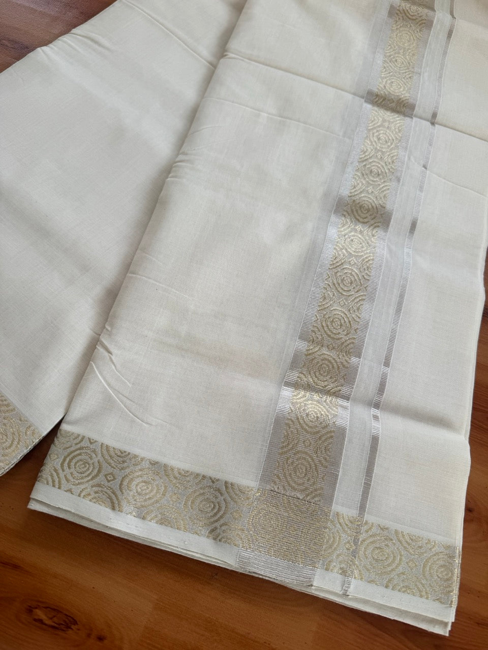 25% Discount ! Kaitharikada Handloom Unakkupaav - Kerala Handloom - 100% Pure Cotton Off White - (Unbleached) Double Mundu/Dhoti - 100x80 - 1.75 inch Light Gold Kasav & Silver Kasav Jacquard Design Kara 4 mtr (8.5 Muzham) - 8 KK5503 SOM