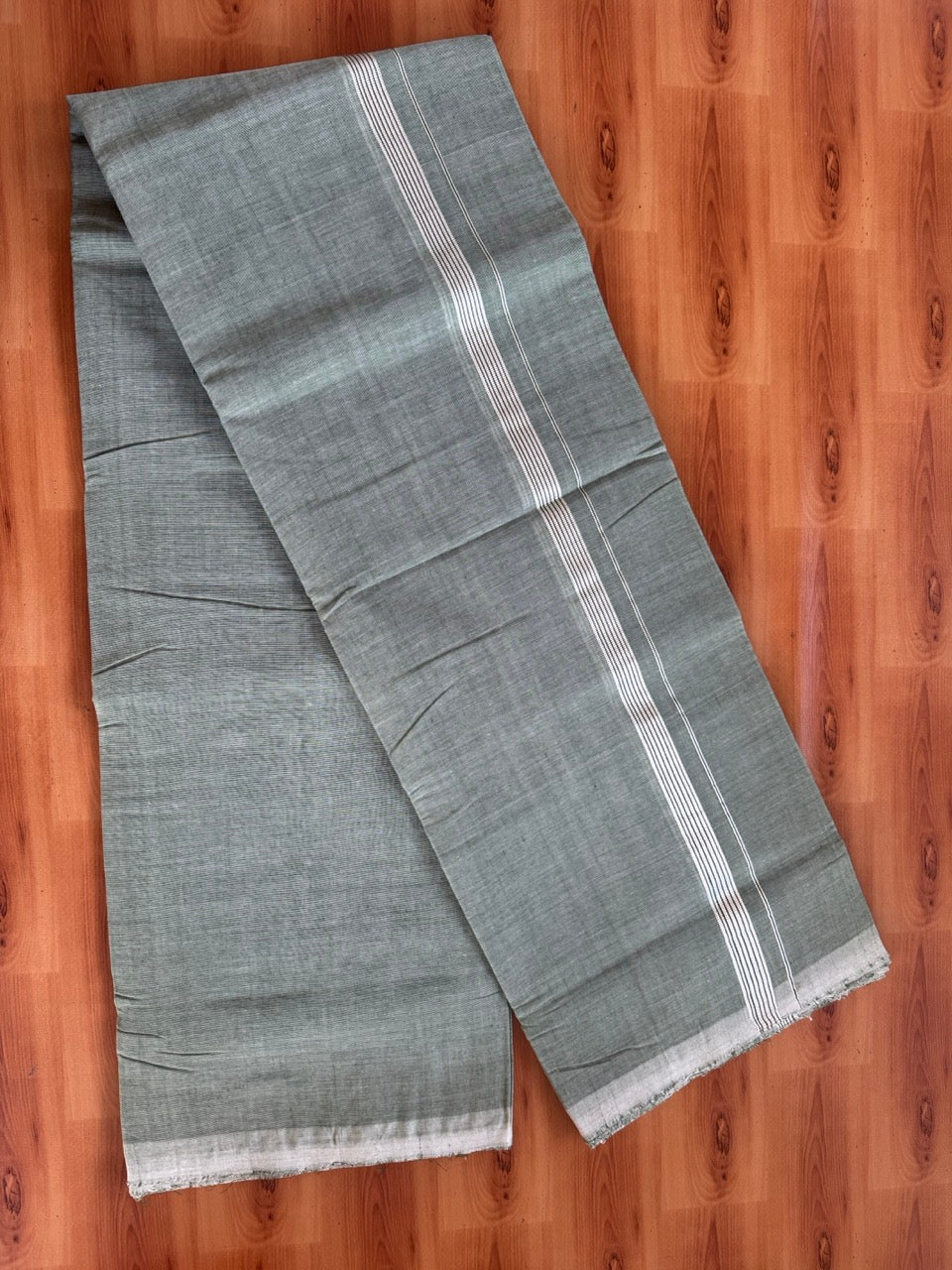 Double Mundu/Dhoti - KaithariKada Handloom Unakkupaav - 25% Discount! Kerala Handloom - Pure Cotton - 100x80 - Green Shaded Colour Body - 0.75 inch Silver Kasav Striped Kara 3.80 mtr & 4 mtr (8.5 muzham) - 12 KK5503 SOM