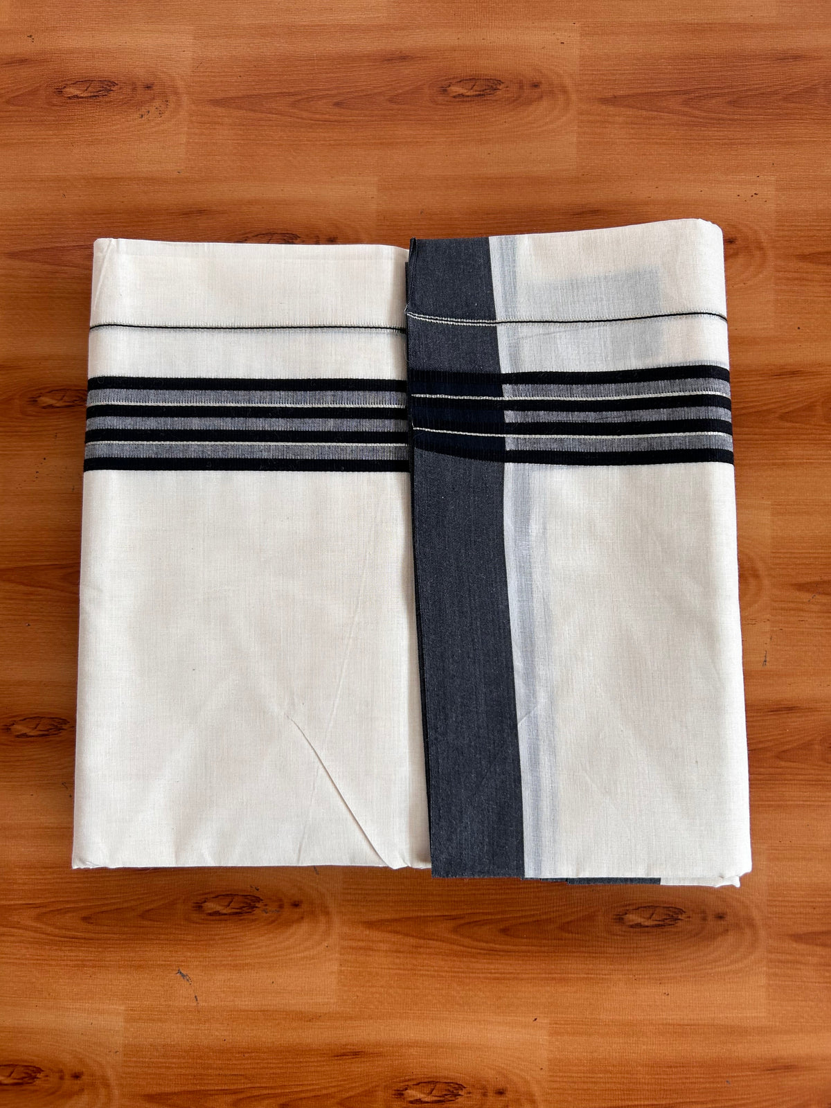 Double Off White (Unbleached) Mundu/Dhoti - 20% Discount! Kaitharikada 100% Pure Cotton - 100x80 - 1.5 inch Silver Kasav & Black striped shaded Kara 4 mtr (8.5 muzham) - 15 KK5540 PMC