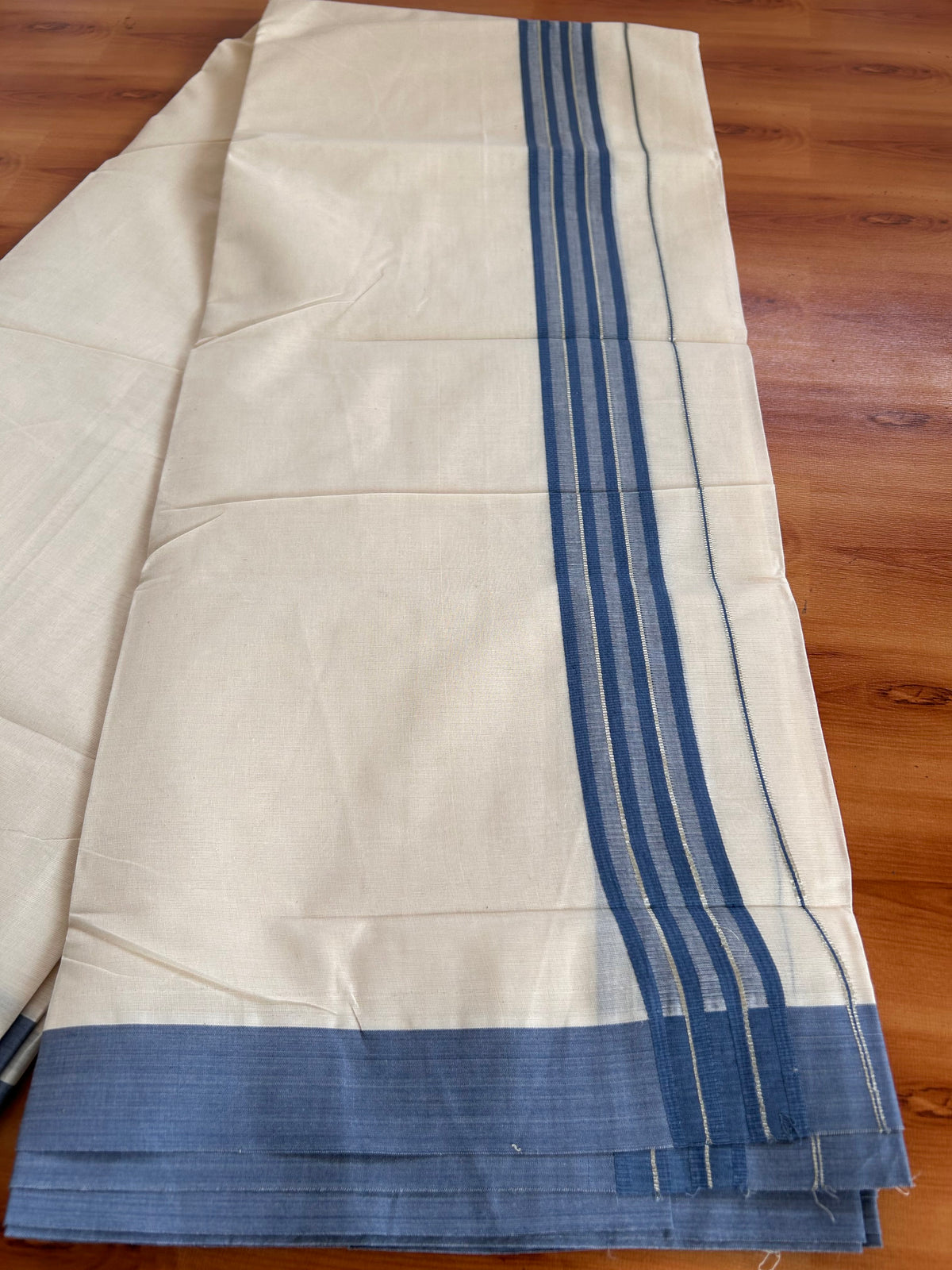 Double Off White (Unbleached) Mundu/Dhoti - 20% Discount! Kaitharikada 100% Pure Cotton - 100x80 - 1.5 inch Silver Kasav & Purssian Blue striped shaded Kara 4 mtr (8.5 muzham) - 24 KK5540 PMC