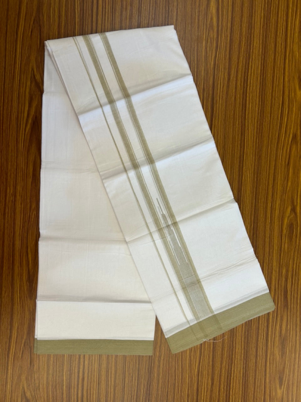 20% Discount ! Kaitharikada Balaramapuram 100% Pure Cotton Double Pure White Mundu/Dhoti - 100x80 - 1.5 inch Pastel Olive Green shaded striped temple chutty 3.90 mtr (8.5 muzham) - 60 KK5287 PMC