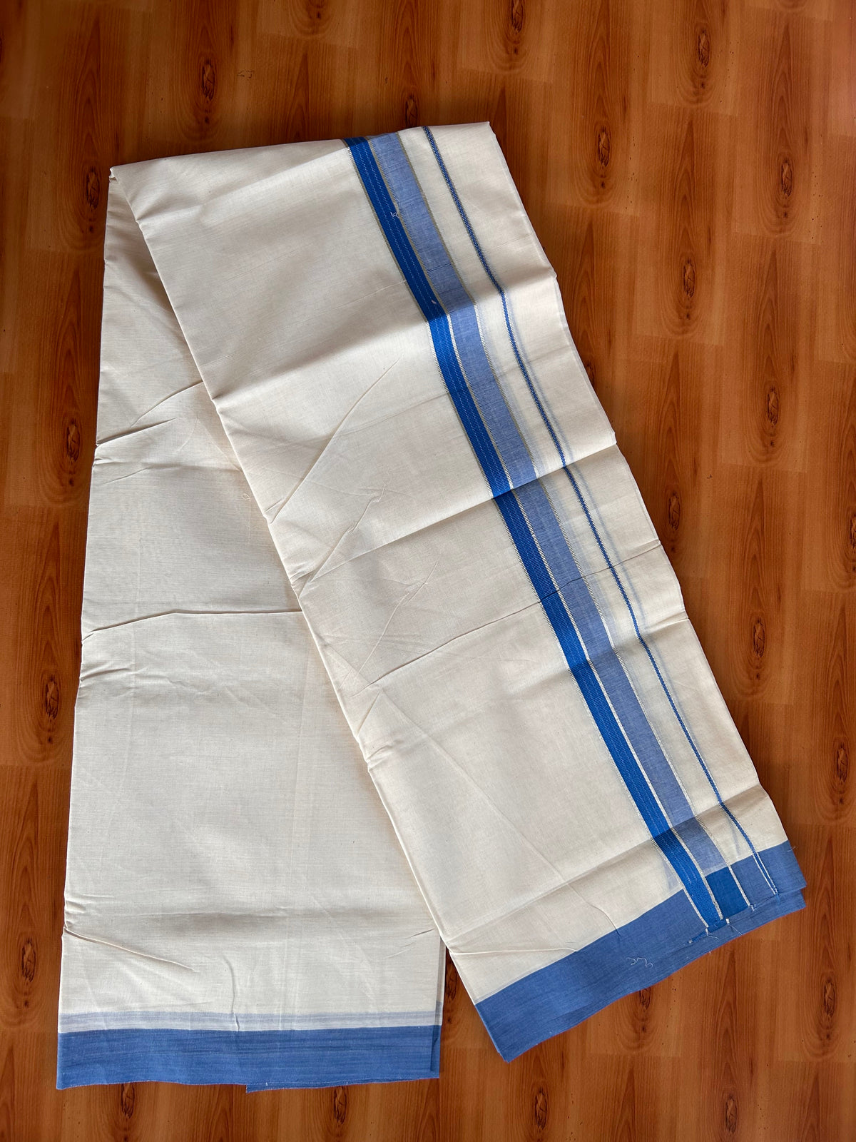 Double Off White (Unbleached) Mundu/Dhoti - 20% Discount! Kaitharikada 100% Pure Cotton - 100x80 - 1.5 inch Silver Kasav & Blue striped shaded Kara 4 mtr (8.5 muzham) - 31 KK5540 PMC