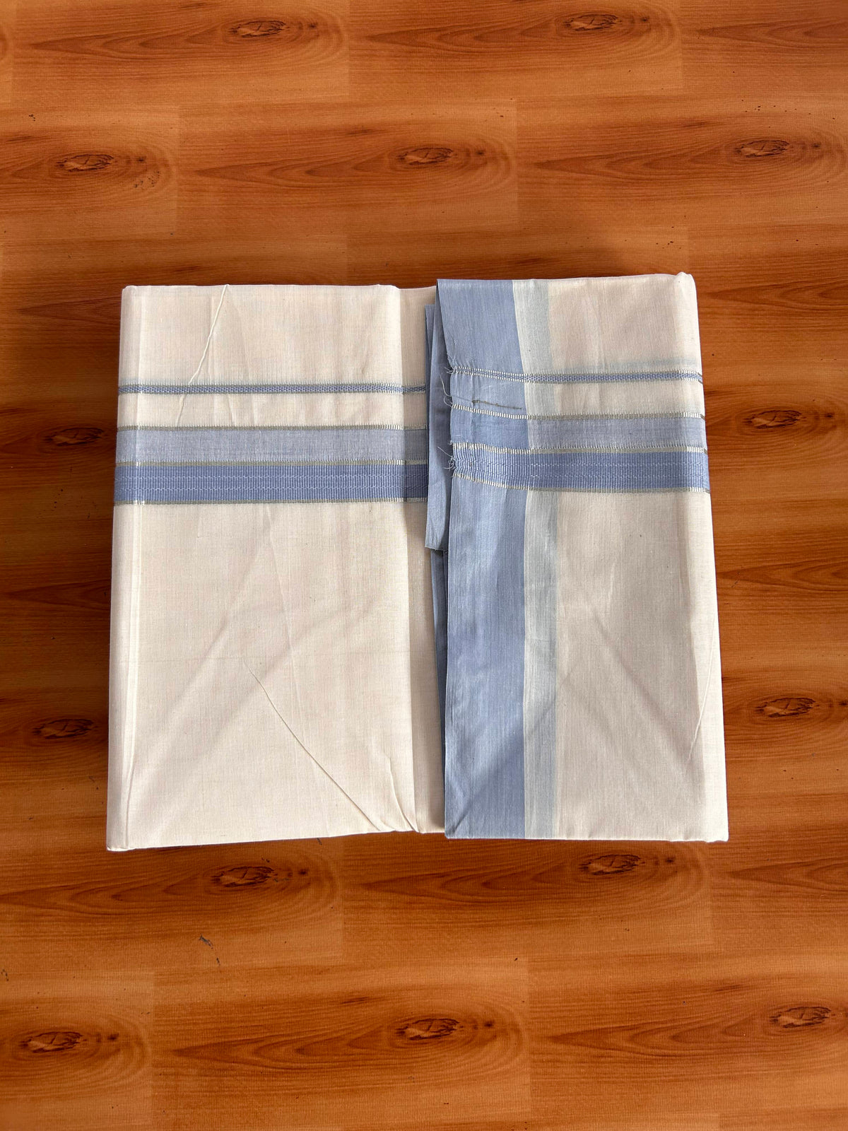 Double Off White (Unbleached) Mundu/Dhoti - 20% Discount! Kaitharikada 100% Pure Cotton - 100x80 - 1.5 inch Silver Kasav & Ash Blue striped shaded Kara 4 mtr (8.5 muzham) - 29 KK5540 PMC