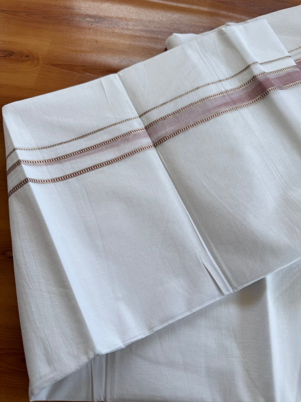 Double Pure White Mundu/Dhoti - 20% Discount !! KaithariKada Balaramapuram 100% Cotton - 100x80 - 1 Inch Puliyilakkara Silver Kasav & Dusty Peach Striped Chutty Kara 3.90 mtr (8 muzham) - 6 KK5504 VAS