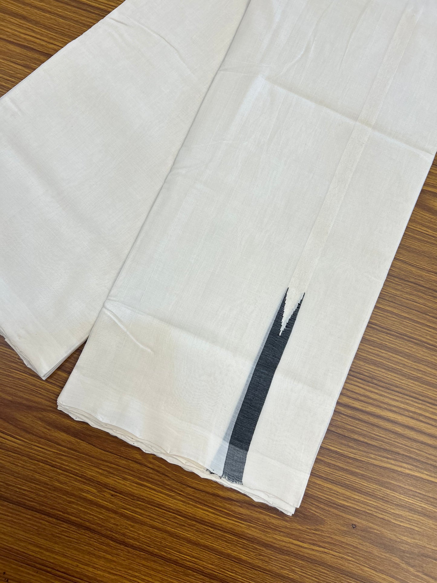 25% Discount!! KaithariKada Handloom Unakkupaav - Kerala Handloom - 100% Pure Cotton Off White - (Unbleached) Double Mundu/Dothi - 100x80 - 1.5 cm Black Chutty Kara 3.80 mtr (8 muzham) - 12 KK5353 REA