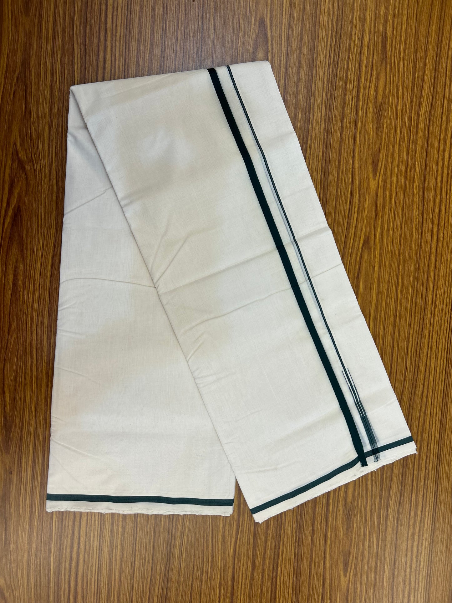 25% Discount! KaithariKada Handloom Unakkupaav   - Kerala Handloom - 100% Pure Cotton Off White (Unbleached) Double Mundu/Dothi - 100x80 - 1 cm Puliyilakkara Green Chutty Kara 4.5 Meters (10 Muzham) - 1 KK5353 REA