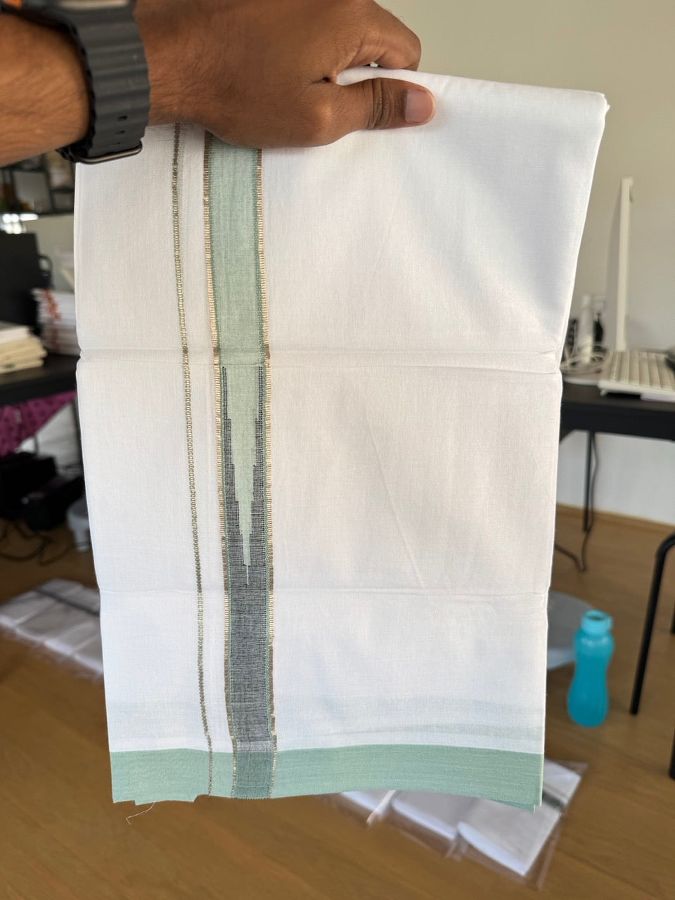 Double Pure White Mundu/Dhoti - 20% Discount !! KaithariKada Balaramapuram 100% Cotton - 100x80 - 0.75 inch Mint Green Shaded & Black Silver Kasav Chutty Kara 3.80 mtr (8 muzham) - 11 KK5505 VAS
