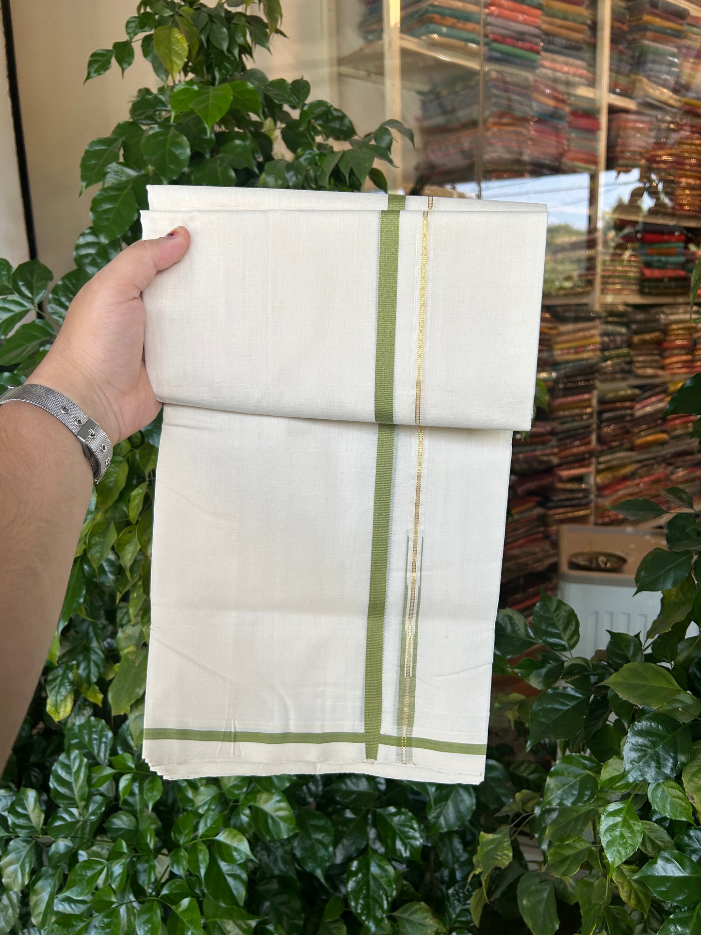 25% Discount!! KaithariKada Handloom Unakkupaav - Kerala Handloom - 100% Pure Cotton Off White - (Unbleached) Double Mundu/Dothi - 100x80 - Pure Jerry 1 cm Gold Kasav & Pear Green Chutty Kara 3.80 mtr (8 muzham) - 16 KK5353 REA