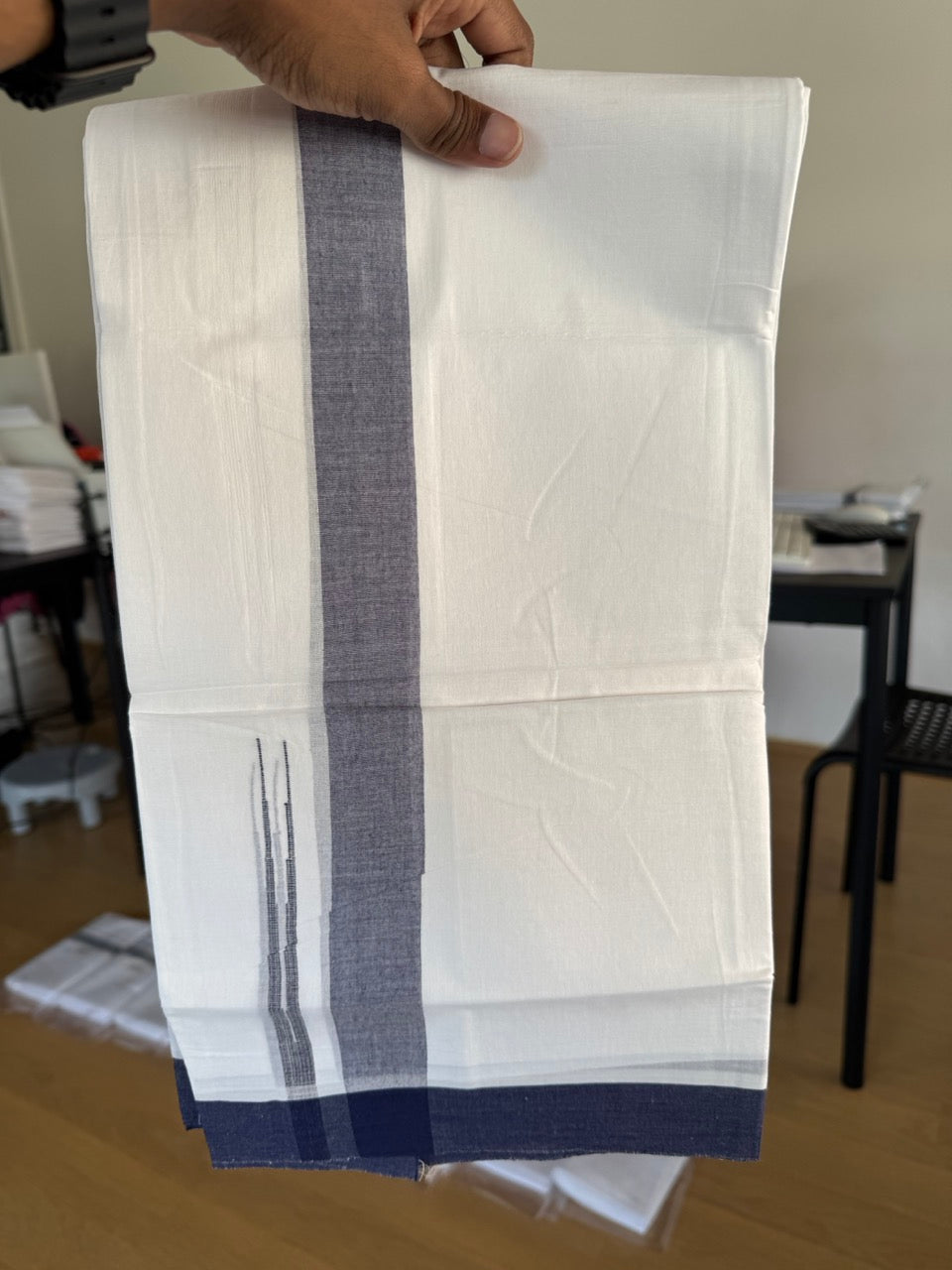Pure White Double Mundu/Dhoti - 20% Discount ! Kaitharikada Balaramapuram 100% Cotton - 100x80 - 1.5 inch Puliyilakkara Navy Blue Chutty Kara  3.90 mtr (8 muzham) - 3 KK5505 VAS