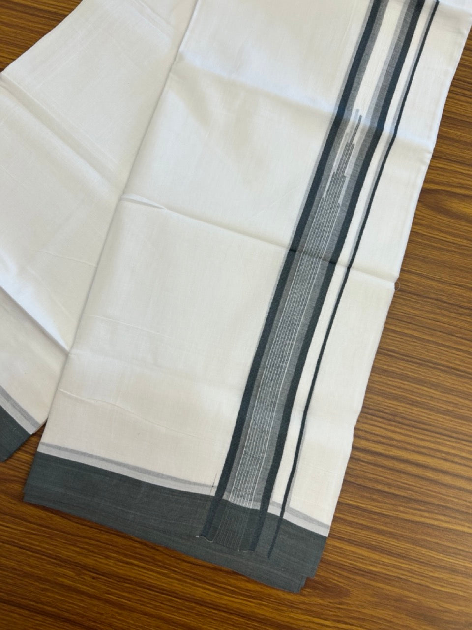 20% Discount ! Kaitharikada Balaramapuram 100% Pure Cotton Double Pure White Mundu/Dhoti - 100x80 - 1.5 inch Dark Green striped temple chutty 3.90 mtr (8.5 muzham) - 54 KK5287 PMC
