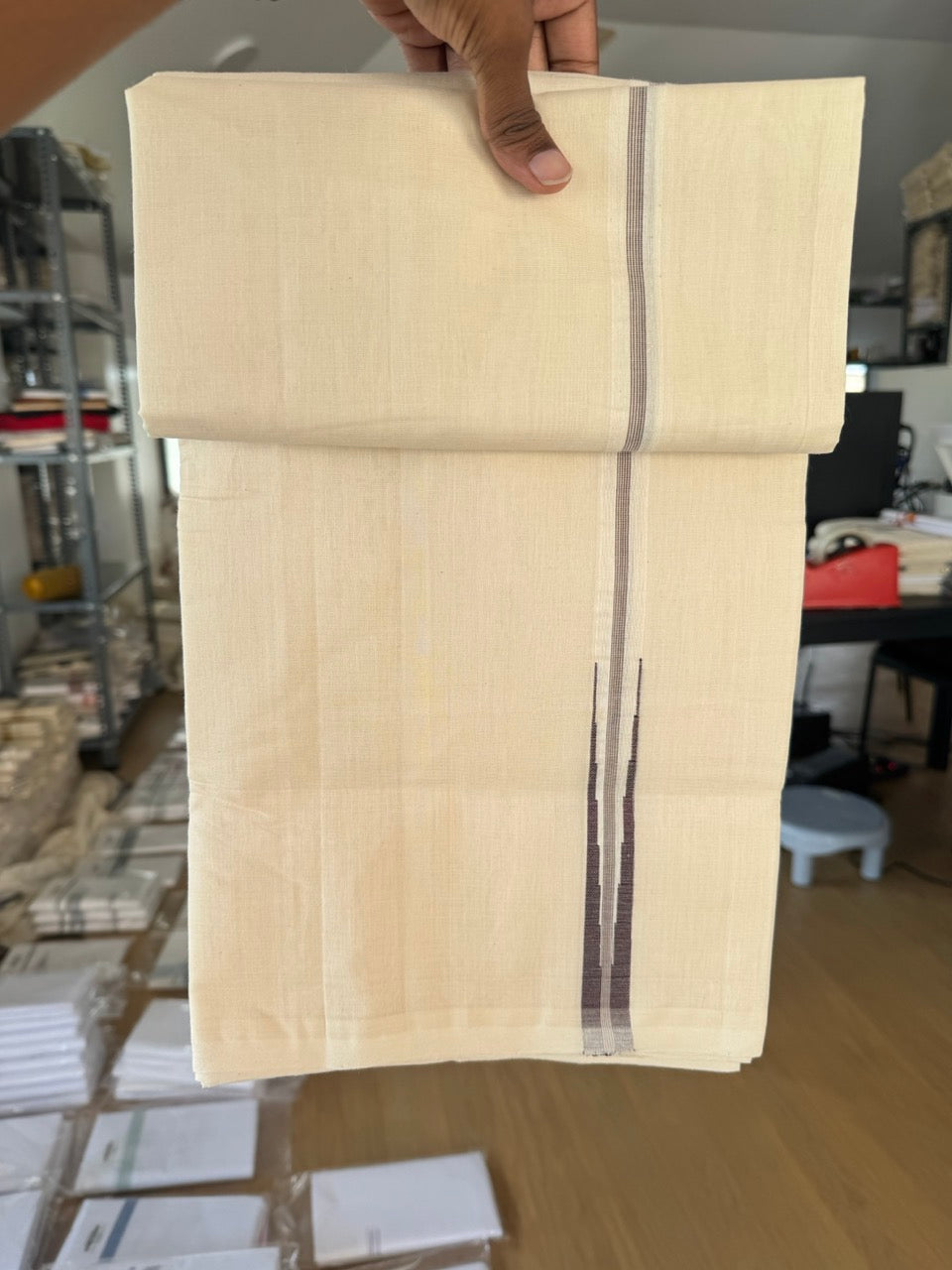 Double Off White (Unbleached) Mundu/Dhoti - 25% Discount!! KaithariKada Handloom Millpaav - 100% Pure Cotton - 80x90 - 0.75 inch Puliyilakkara Chocolate Brown Stripes Chutty 4 meter (8.5 muzham) - 5 KK5507 RAM