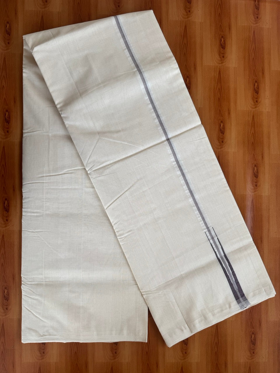 Double Off White (Unbleached) Mundu/Dhoti - 25% Discount!! KaithariKada Handloom Millpaav - 100% Pure Cotton - 80x90 - 0.75 inch Puliyilakkara Chocolate Brown Stripes Chutty 4 meter (8.5 muzham) - 5 KK5507 RAM
