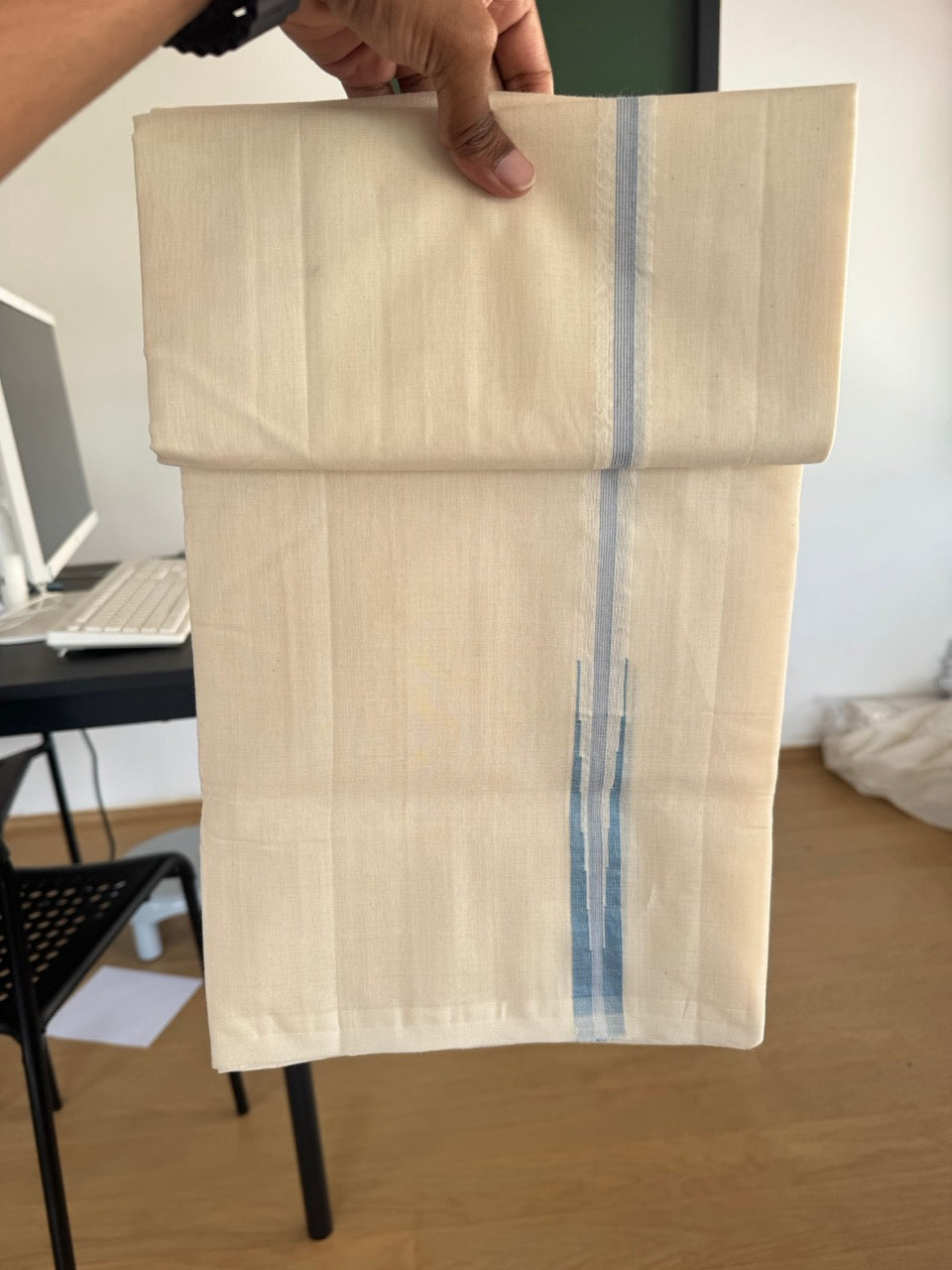 Double Off White (Unbleached) Mundu/Dhoti - 25% Discount!! KaithariKada Handloom Millpaav - 100% Pure Cotton - 80x90 - 0.75 inch Puliyilakkara Light Blue Stripes Chutty 4 meter (8.5 muzham) - 3 KK5507 RAM