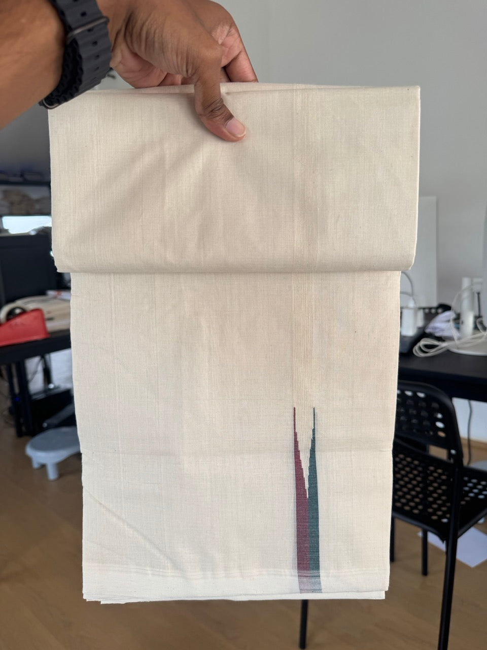 Double Off White (Unbleached) Mundu/Dhoti - 25% Discount!! KaithariKada Handloom Millpaav - 100% Pure Cotton - 80x90 - 0.75 inch Puliyilakkara Maroon & Dark Green Chutty 4 meter (8.5 muzham) - 10 KK5507 RAM