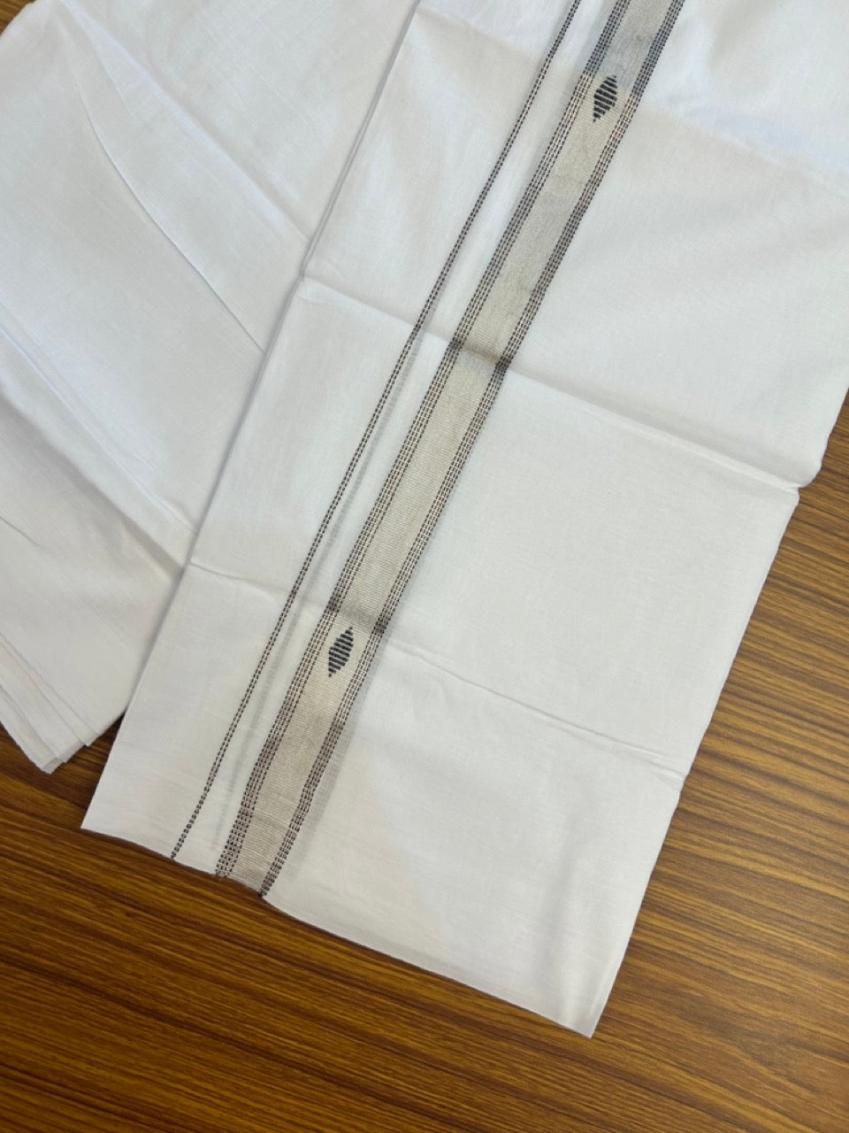 20% Discount ! Kaitharikada Balaramapuram 100% Cotton Pure White Double Mundu/Dothi - 100x80 - 1 inch Black & Silver Kasav Design Kara 3.90 mtr (8 muzham) - 28 KK5285 VAS