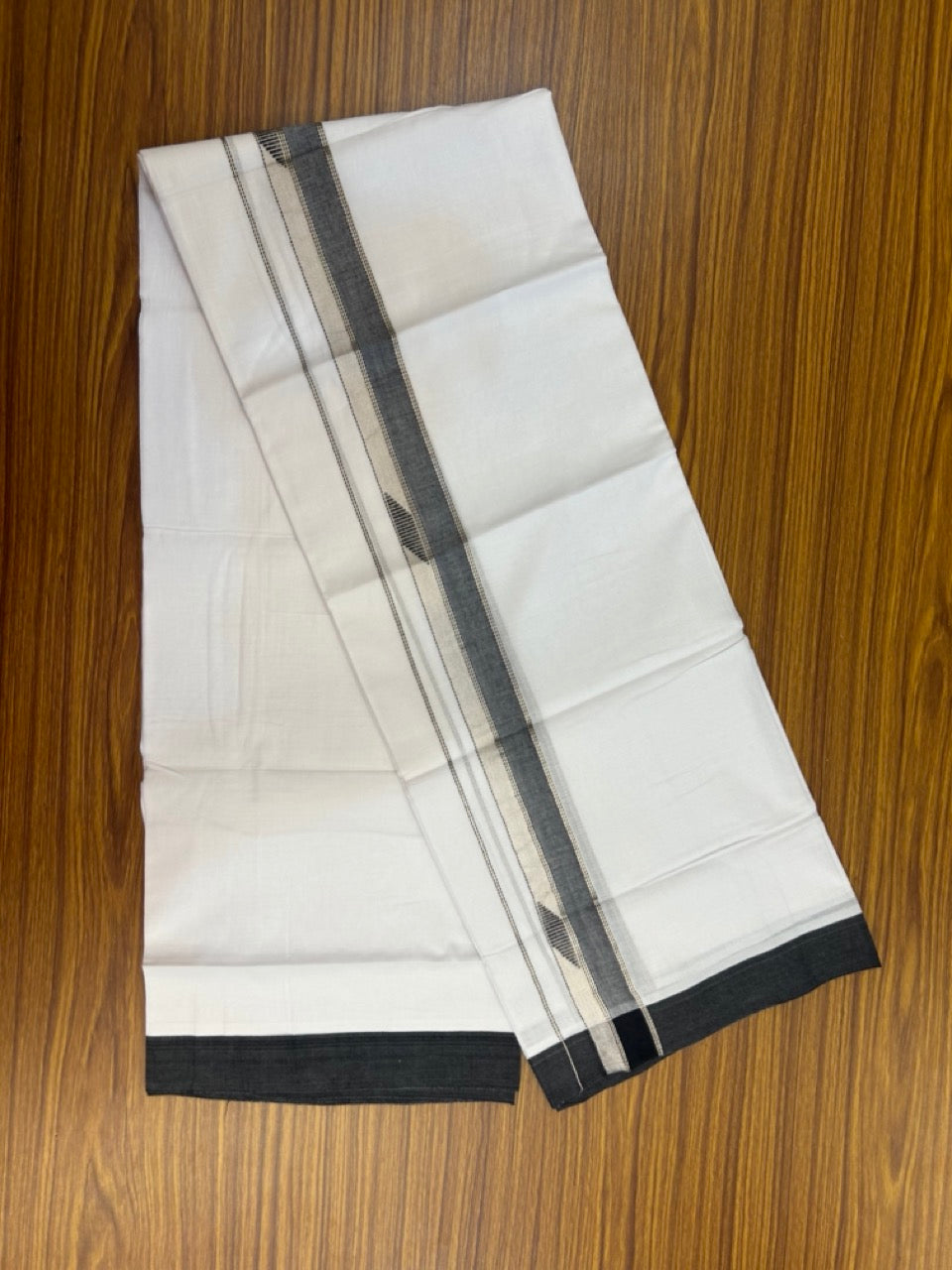 20% Discount ! Kaitharikada Balaramapuram 100% Cotton Pure White Double Mundu/Dothi - 100x80 - 1.5 inch Black & Silver Kasav Design Kara 3.90 mtr (8 muzham) - 33 KK5285 VAS