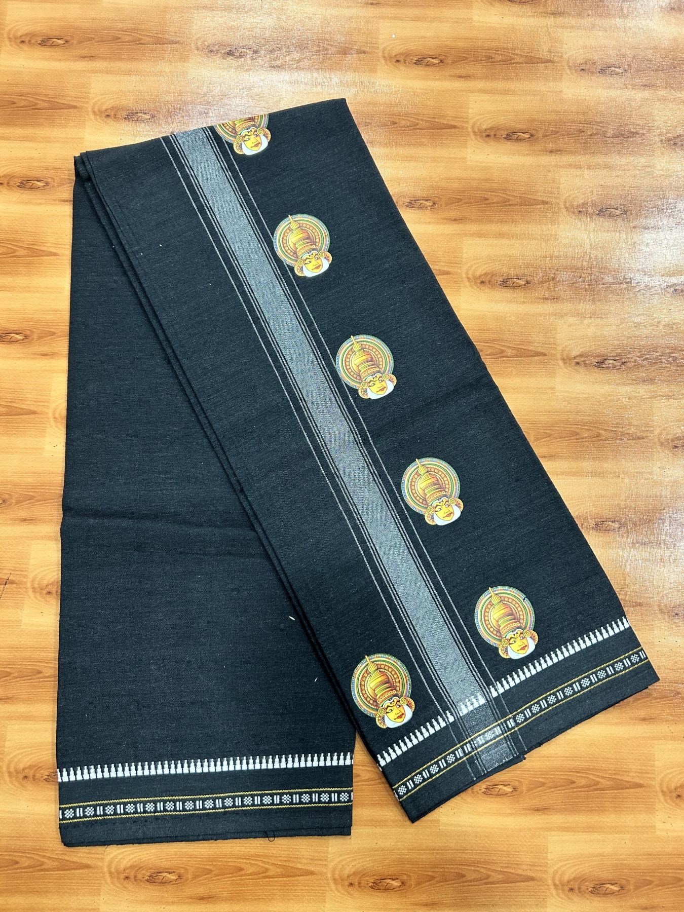 Single Kaily / Lungi - Mixed Cotton - 40s twisted - Kathakali Design Printed Kuppadam 1.75 inch White Stripes Kara with Black Colour Body (2 meter / 4 muzham) - 15 KK5423 GAN