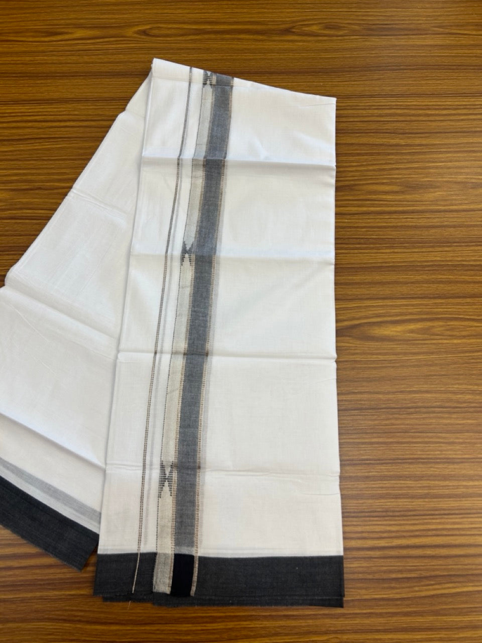 20% Discount ! Kaitharikada Balaramapuram 100% Cotton Pure White Double Mundu/Dothi - 100x80 - 1.5 inch Black & Silver Kasav Design Kara 3.90 mtr (8 muzham) - 36 KK5285 VAS