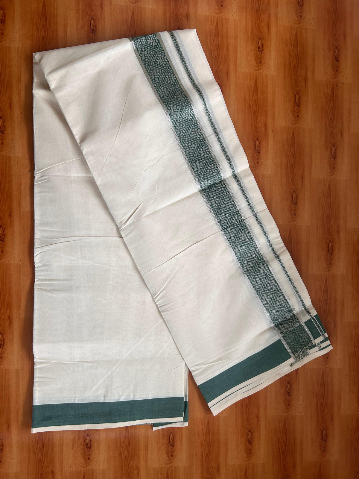 Double Off White (Unbleached) Mundu/Dhoti - 20% Discount! Kaitharikada Pure Cotton - 100x80 - 2 Inch Silver Kasav & Green Jacquard Design Kara 4 mtr (8.5 muzham) - 4 KK5541 PMC