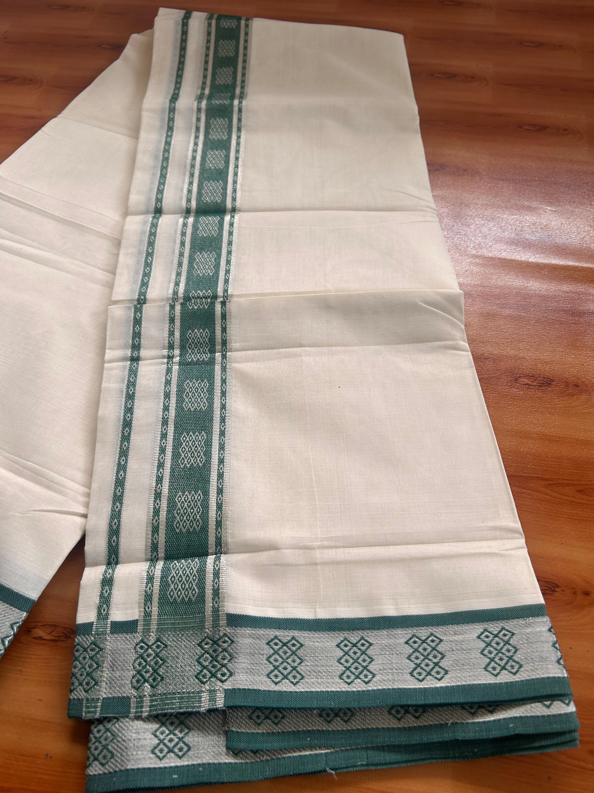 Double Off White (Unbleached) Mundu/Dhoti - 20% Discount! Kaitharikada Pure Cotton - 100x80 - 2 Inch Silver Kasav & Green Jacquard Design Kara 4 mtr (8.5 muzham) - 5 KK5541 PMC