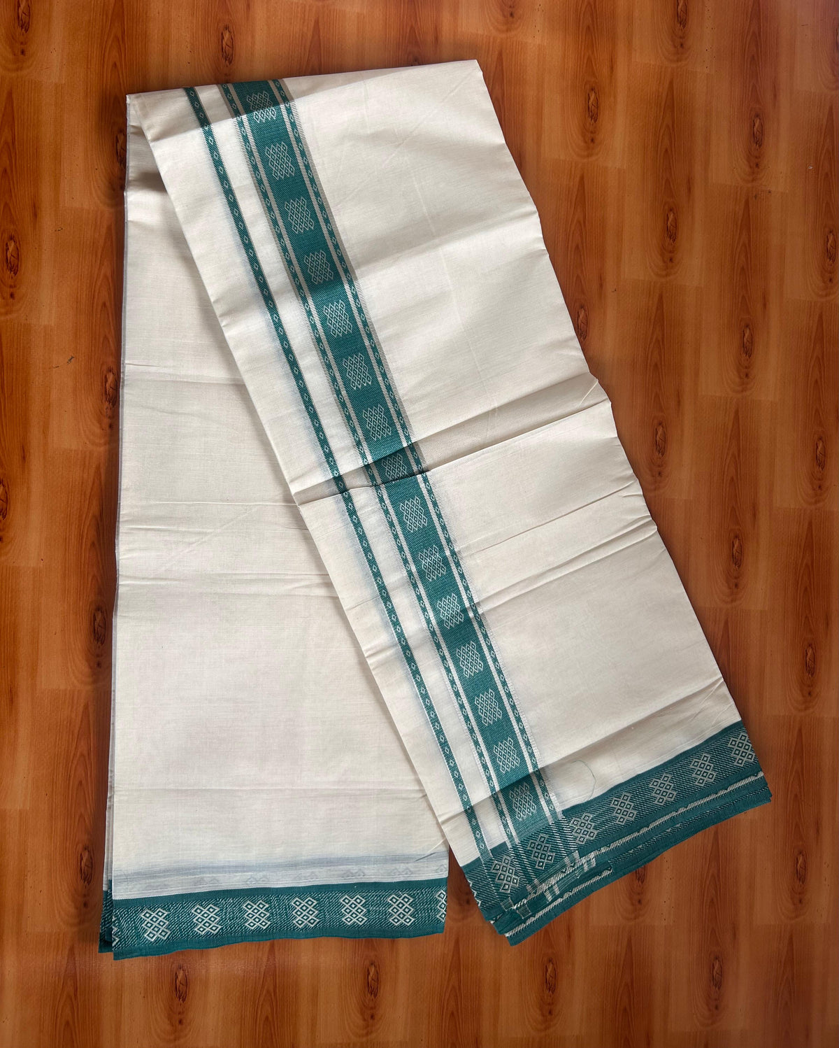 Double Off White (Unbleached) Mundu/Dhoti - 20% Discount! Kaitharikada Pure Cotton - 100x80 - 2 Inch Silver Kasav & Teel Green Jacquard Design Kara 4 mtr (8.5 muzham) - 6 KK5541 PMC