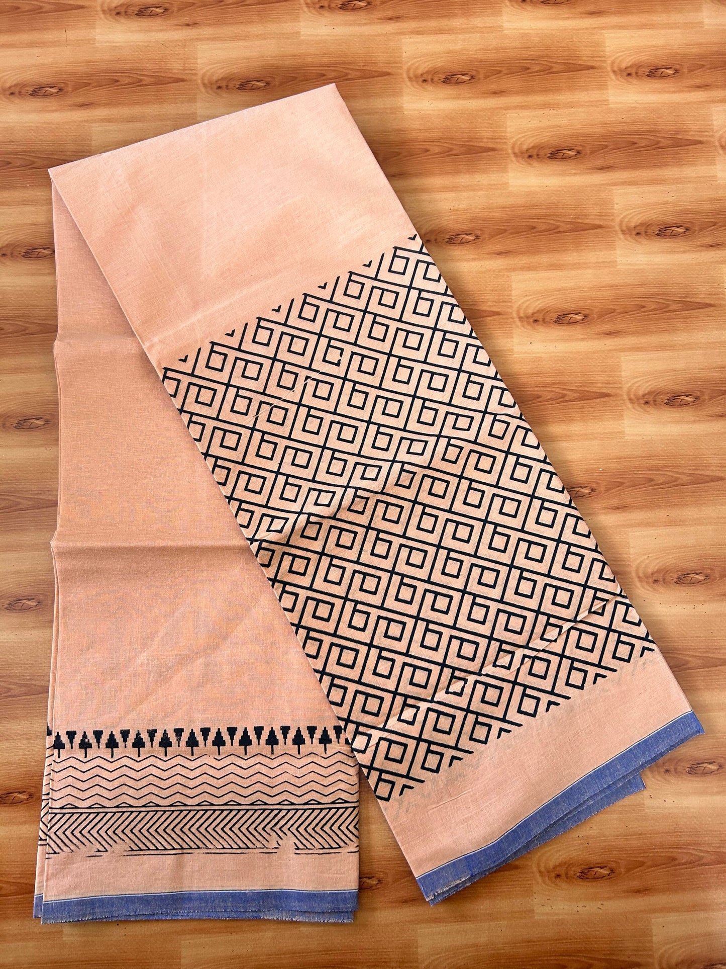 Single Kaily / Lungi - Mixed Cotton - (40s) - Black Design printed kuppadam kara with Light Kavi colour body (2 meter / 4 muzham) - 7 KK8062 GAN