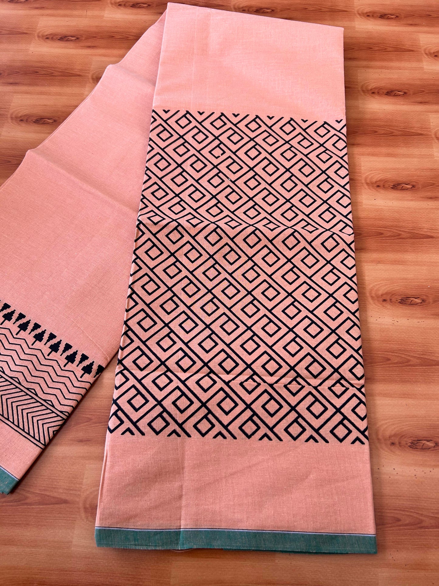 Single Kaily / Lungi - Mixed Cotton - (40s) - Black Design printed kuppadam kara with Light Kavi colour body (2 meter / 4 muzham) - 6 KK8062 GAN