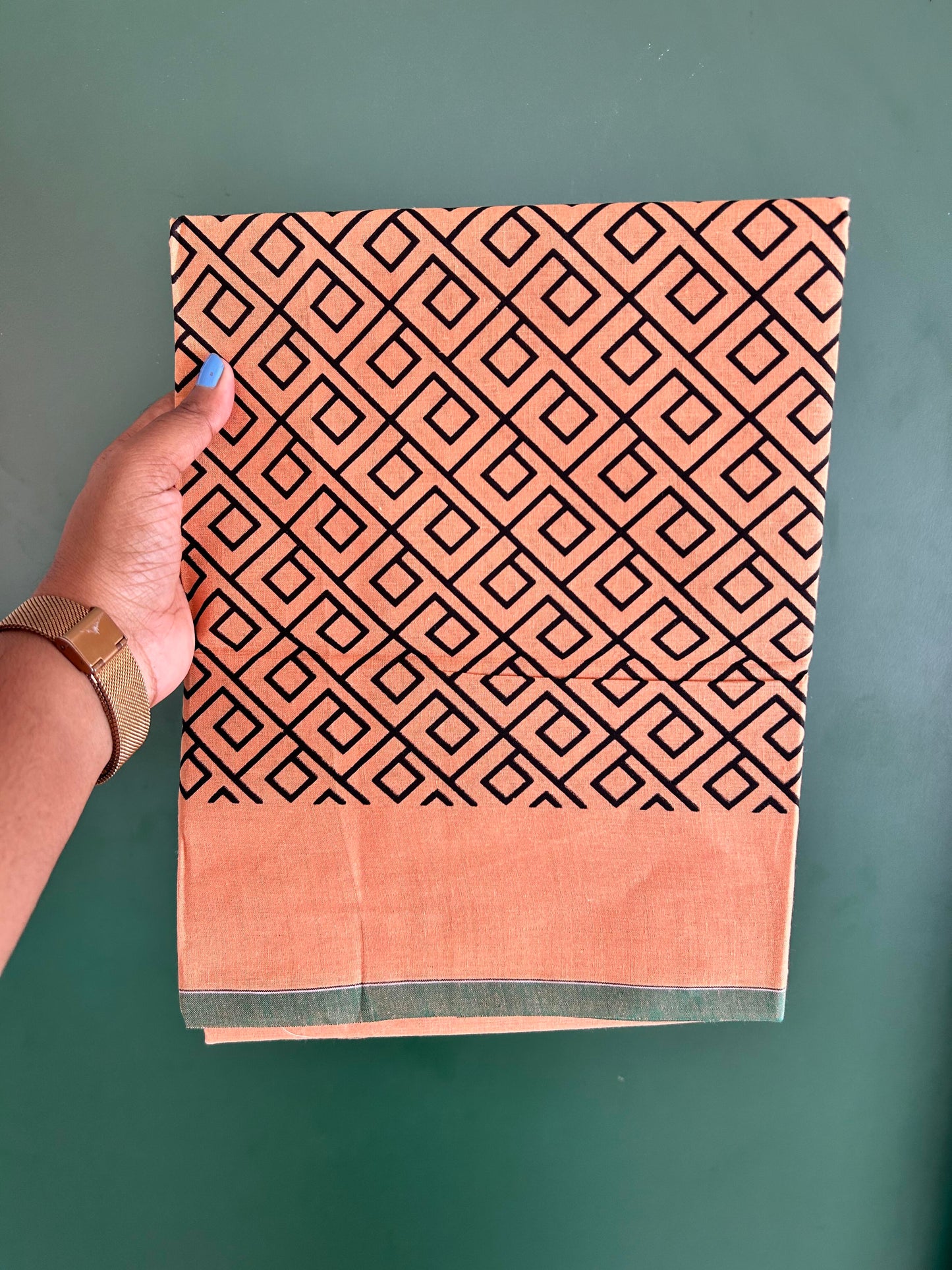 Single Kaily / Lungi - Mixed Cotton - (40s) - Black Design printed kuppadam kara with Light Kavi colour body (2 meter / 4 muzham) - 6 KK8062 GAN