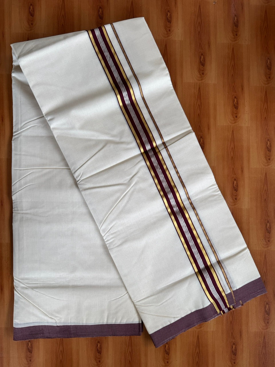 Double Off White (Unbleached) Mundu/Dhoti  25% Discount!! KaithariKada Handloom Millpaav - Kerala Handloom - 100% Pure Cotton - 80x90 - 1.5 Inch Gold Silver Kasav & Dark Maroon Striped Kara 4 mtr (8.5 Muzham) - 16 KK5508 RAM
