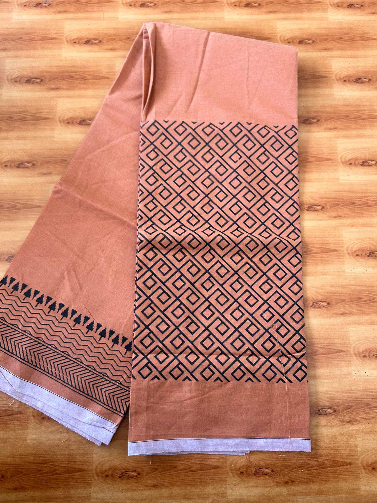 Single Kaily / Lungi - Mixed Cotton - (40s) - Black Design printed kuppadam kara with Dark Kavi colour body (2 meter / 4 muzham) - 9 KK8062 GAN