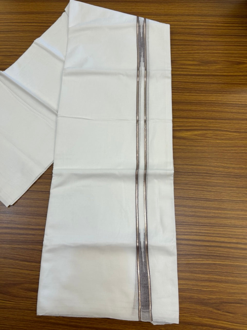 20% Discount ! Kaitharikada Balaramapuram 100% Cotton Pure White Double Mundu/Dothi - 100x80 - 0.75 inch Puliyilakkara Silver Kasav & Brown Chutty Kara  3.90 mtr (8 muzham) - 85 KK5285 VAS