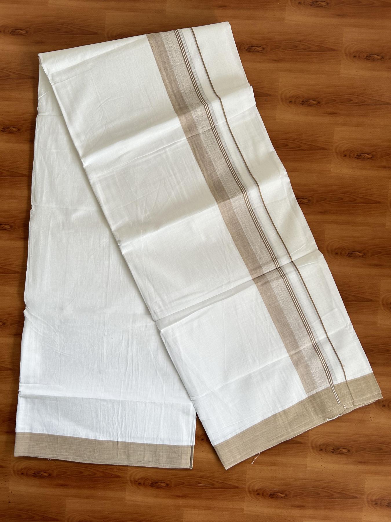 20% Discount ! KaithariKada Balaramapuram - 100% Pure Cotton Pure white Double Mundu/Dhothi 100x80 - 1.5 inch Light Brown Shaded Kara  4.5 Meters (10 Muzham) - 1 KK5391 THI