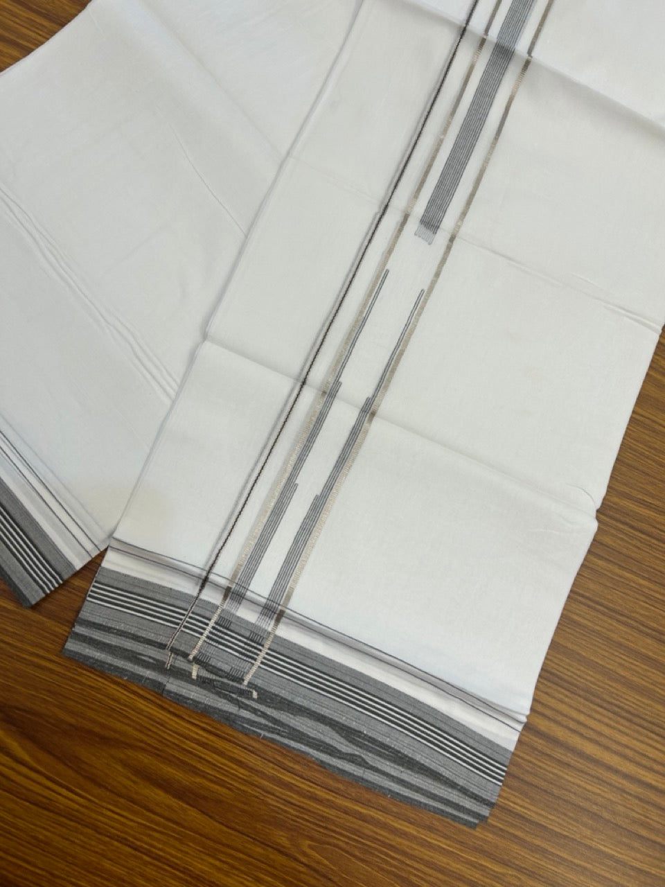 20% Discount ! Kaitharikada Balaramapuram 100% Cotton Pure White Double Mundu/Dothi - 100x80 - 1.25 inch Puliyilakkara Silver Kasav & Sage Green Chutty Kara  3.90 mtr (8 muzham) - 86 KK5285 VAS