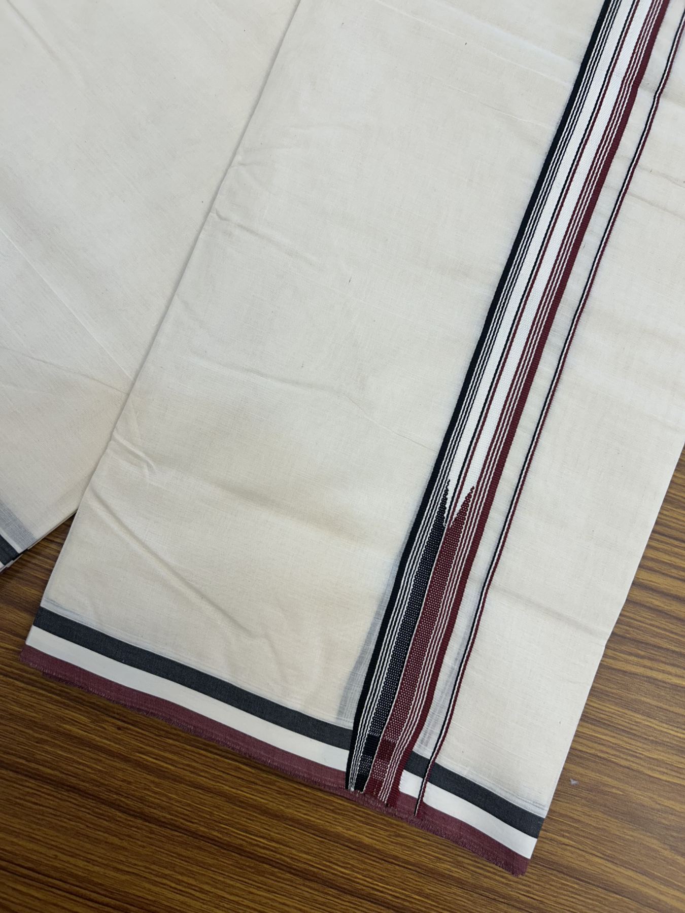 Admk Veshti 20% Discount !! Kaitharikada Balaramapuram Double Off white - (Unbleached) Mundu/Dhoti - 100X100 - 1.25 inch Puliyilakkara Maroon & Black Striped Chutty Kara - 27 KK5323 ASH