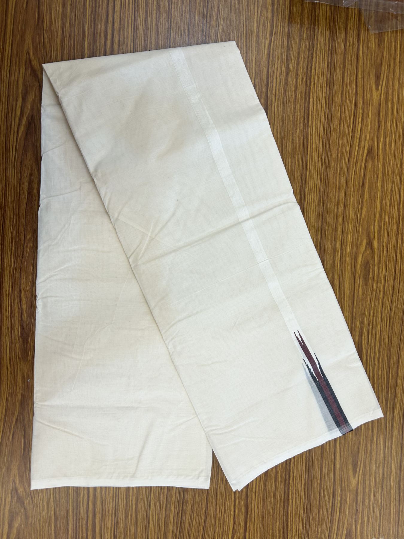 20% Discount!! KaithariKada Balaramapuram 100% Cotton Off White Double - (Unbleached) Mundu/Dhoti-100x100 - 0.75 Inch Puliyilakkara Black & Maroon Big Chutty Kara - 22 KK5323 ASH