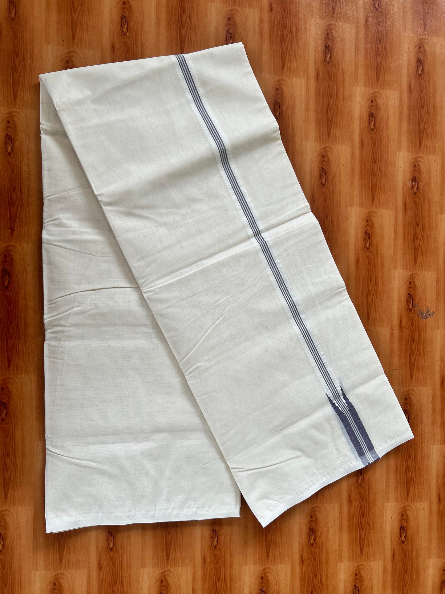 Double Off white Mundu/Dhoti - 20% Discount! KaithariKada Balaramapuram - 100% Cotton 100x100 - 0.75 inch Puliyilakkara Violet Striped Chutty Kara 4 mtr (8.5 muzham) - 2 KK5424 ASH