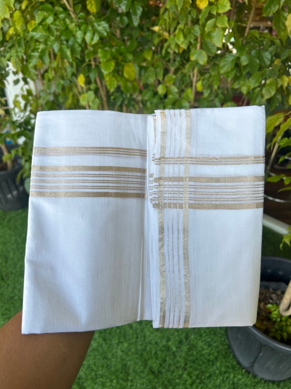 25% DISCOUNT! KaithariKada Balaramapuram 100% Cotton Double PURE white Mundu/Dhoti - 100x100 - 1.25 inch Silver Kasavu STRIPED Kara - 21KK5139THI